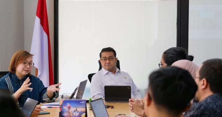 Menekraf bekerja sama dengan NOICE