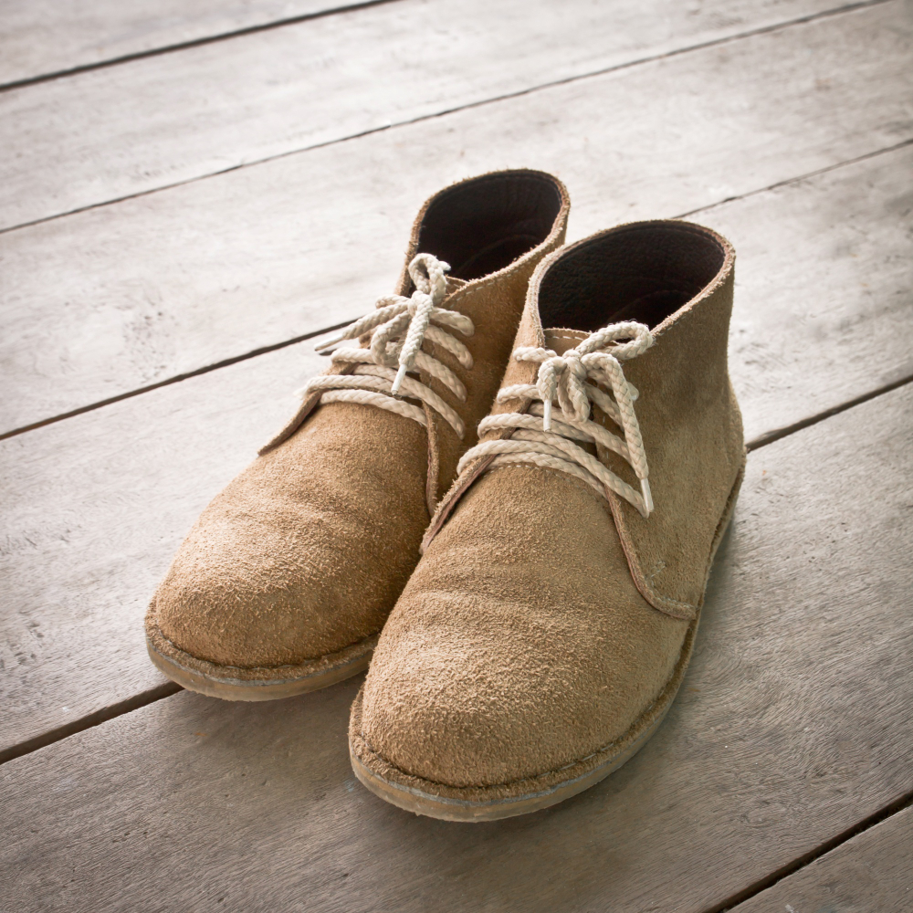 Sepatu suede