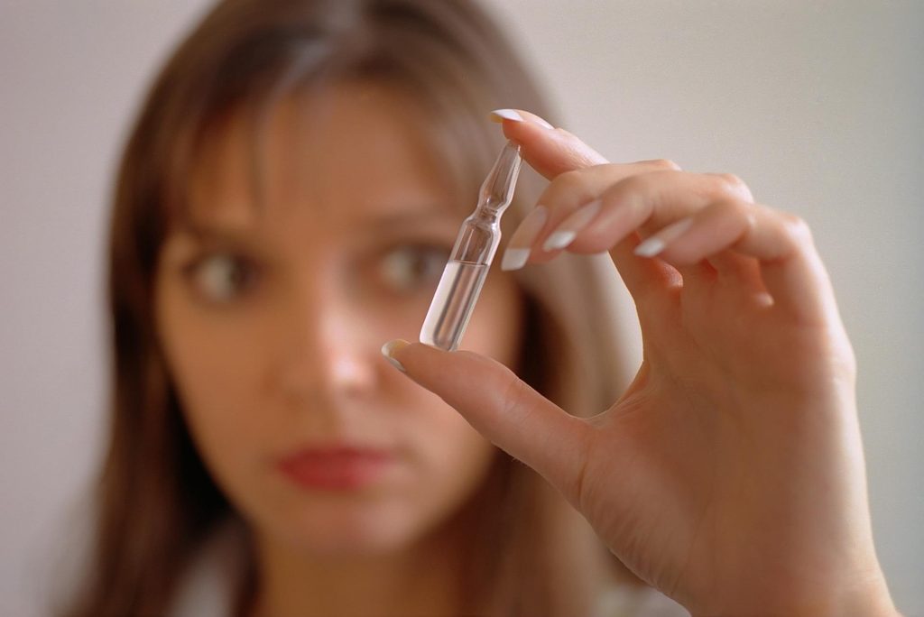 Ampoule obat
