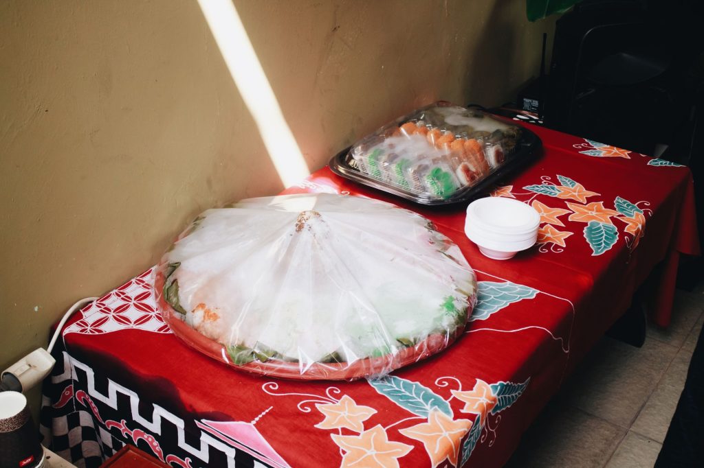Kue selendang mayang