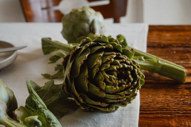 tips mengupas artichoke