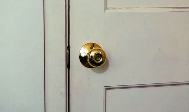 bentuk kenop pintu